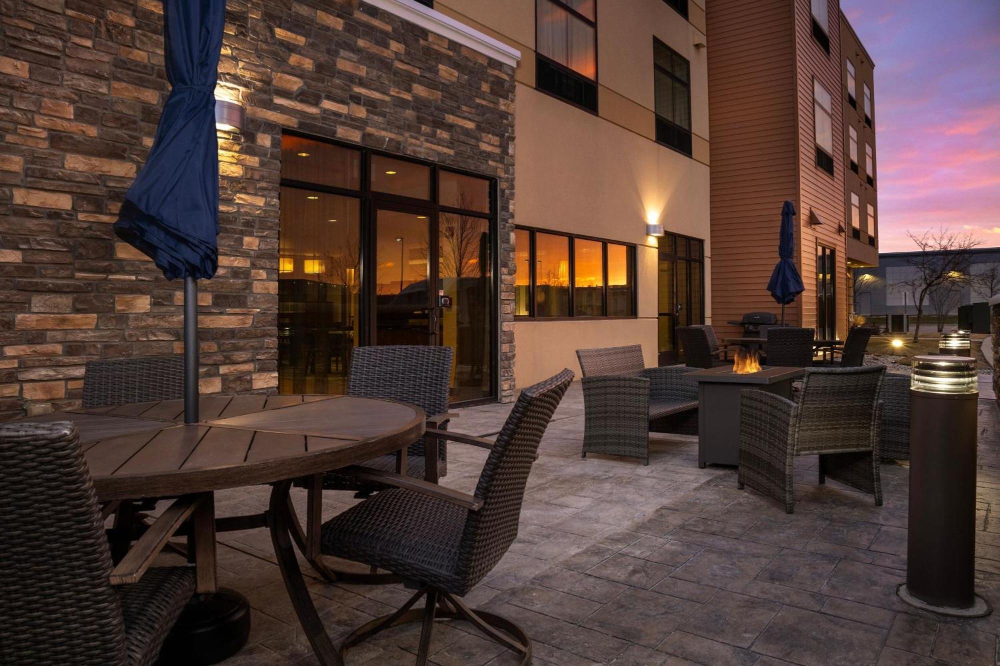 Fairfield Inn & Suites By Marriott Sioux Falls Airport Εξωτερικό φωτογραφία